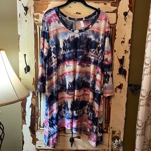 Honeyme tie dye design top!
